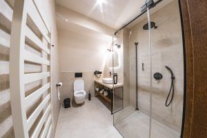 Komfortowe pokoje z łazienkami